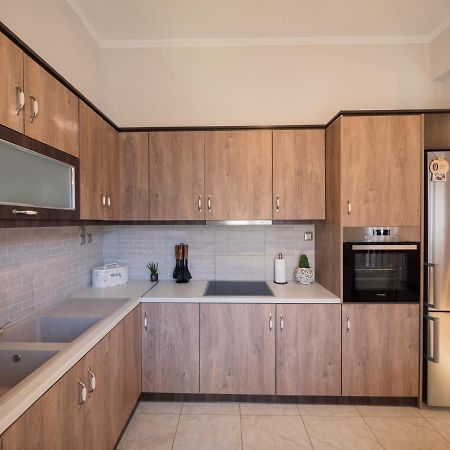 Kellys Cozy One Bedroom House Next To The Beach Ikonomianika Ngoại thất bức ảnh