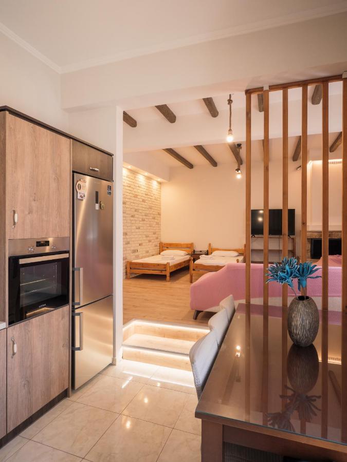 Kellys Cozy One Bedroom House Next To The Beach Ikonomianika Ngoại thất bức ảnh